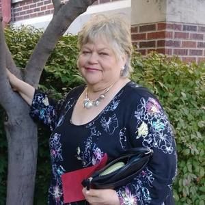 Meet your Posher, Linda